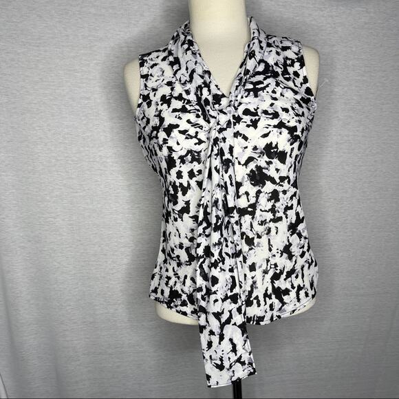 A9). Bar Iii Tie Neck Printed Blouse Black White XXS - Picture 5 of 15